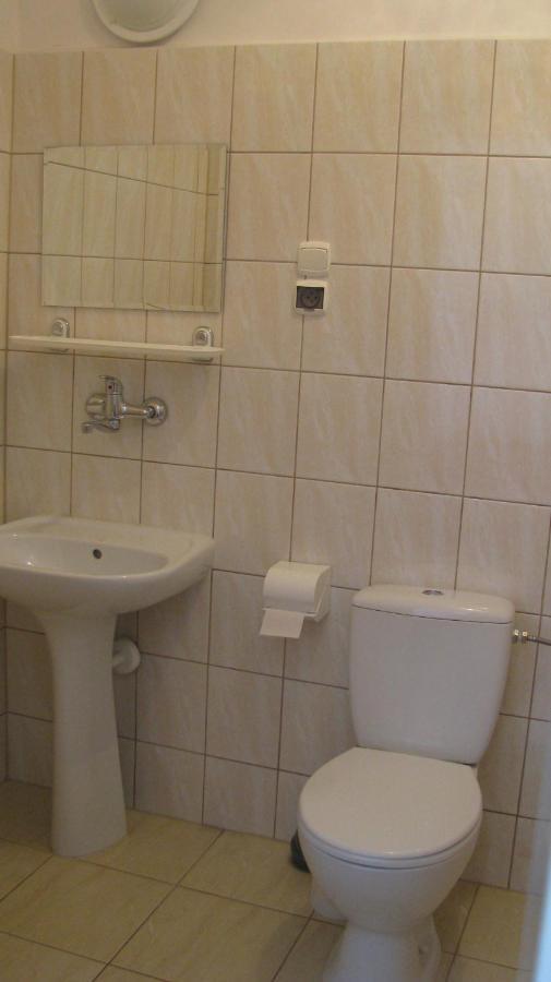 Hotel Eden 24H Жешов Екстериор снимка