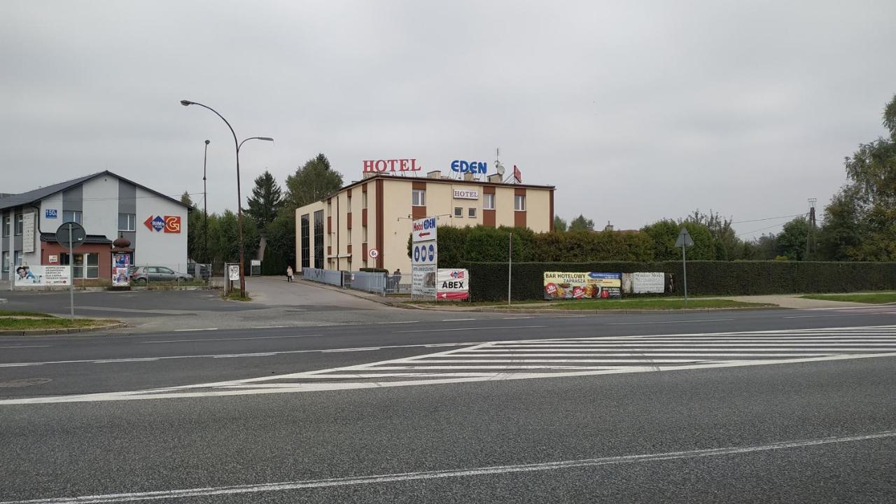 Hotel Eden 24H Жешов Екстериор снимка